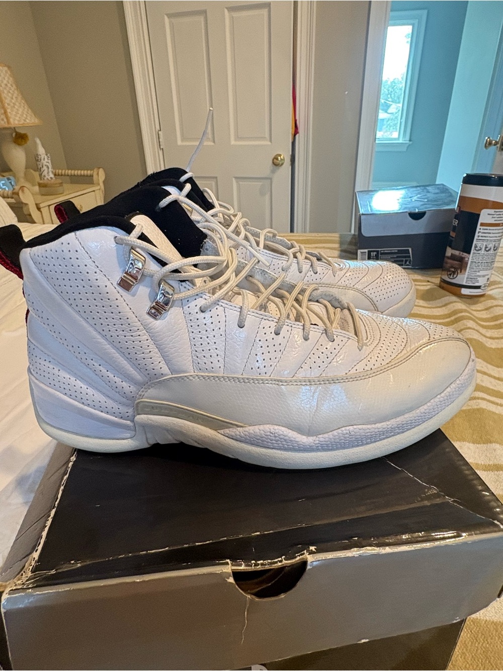 Men’s Nike Jordan Two 3 shoes size 10 1/2